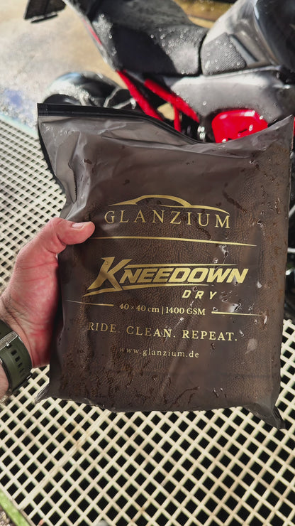 GLANZIUM® KNEEDOWN DRY – Premium Motorrad-Trockentuch | 1400 GSM